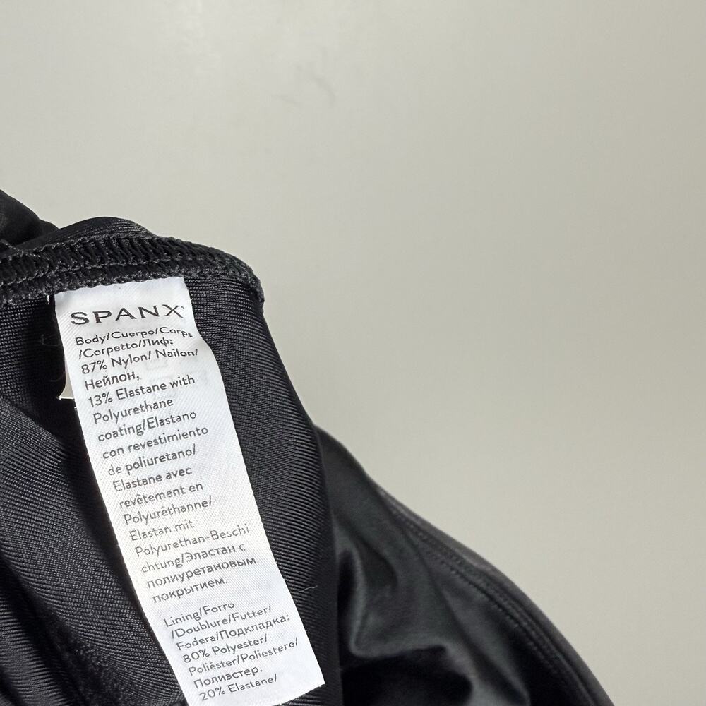Spanx Women's Black Faux Leather Quilted Panel High Rise Moto Leggings Size S - Picture 5 of 6